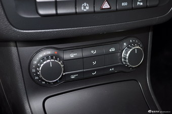 2012款奔驰B级B180