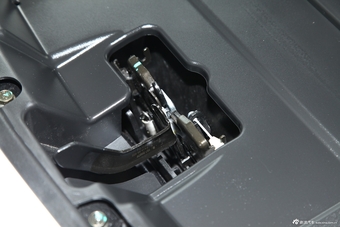 2014款福美来M5 1.6L手动时尚型