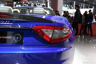 2015上海车展：玛莎拉蒂Gran Cabrio MC百年纪念版敞篷跑车