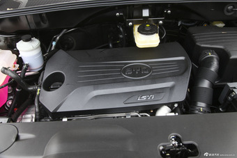 2015款比亚迪S7升级版1.5T手动尊贵型