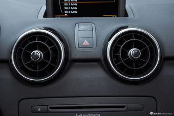 2015款 奥迪A1 30TFSI Sportback