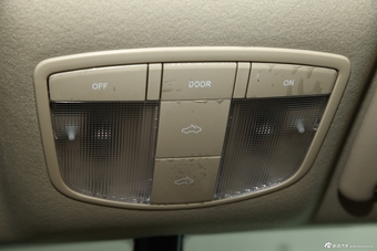 2012款北京汽车E系列1.3L乐尚手动版两厢