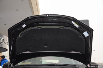 2014款雷克萨斯CT 1.8L自动200h舒适版单色