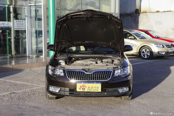 2013款斯柯达速派1.8T手自一体名仕版图片