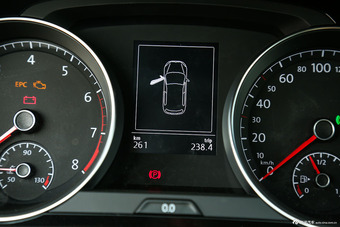 2016款高尔夫1.4T自动R-Line