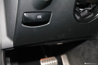 2013款奔驰GLK300 4MATIC 豪华型