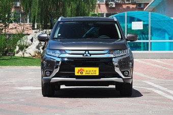 2016款欧蓝德2.4L四驱旗舰GT版 7座