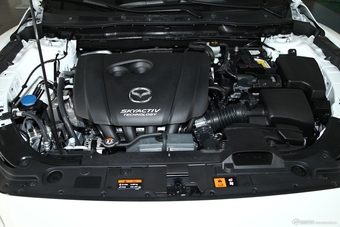 2014款马自达6阿特兹 2.0L蓝天豪华版