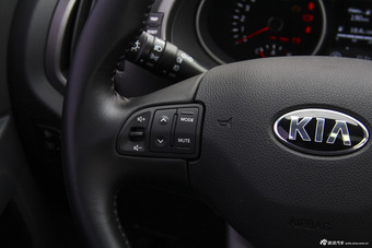 2015款智跑 2.0L自动两驱DLX