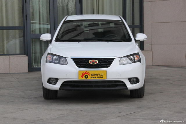 2013款吉利经典帝豪1.5L手动两厢精英型图片