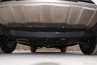 2015款哈弗H6运动版1.5T自动两驱豪华型