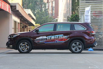 2015款汉兰达2.0T自动四驱至尊版7座