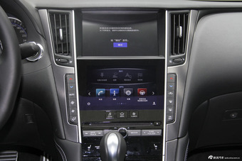 2015款英菲尼迪Q50L 2.0T自动运动版