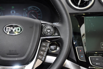 2015款比亚迪唐2.0T自动四驱尊贵型