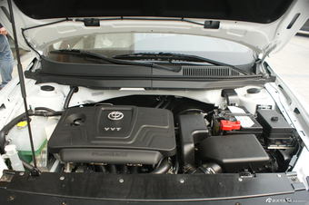 2011款中华H530 1.6L自动豪华型图片