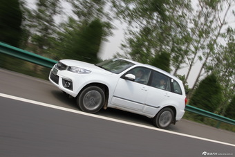 2014款瑞虎3 1.6L CVT豪华型