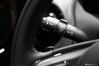 2015上海车展：捷豹XJL