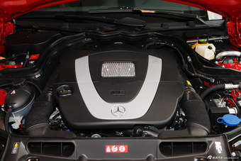 2013款奔驰C300运动型Grand Edition图片