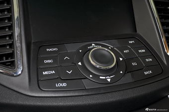 2012款奔腾B90 2.0L手动豪华型