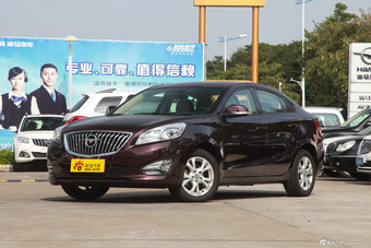 2015款海马福美来1.6L手动品尚型