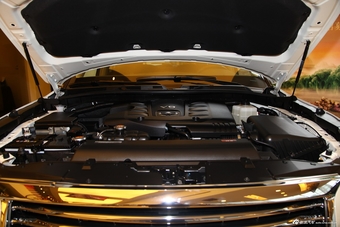 2013款英菲尼迪QX80 5.6L四驱