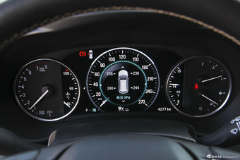 2014款昂科威28T四驱全能运动旗舰型