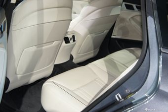 新款现代劳恩斯