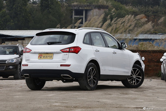 2015款众泰T600 2.0T手动尊贵型 家用版