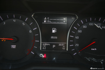 2015款传祺GS4 1.3T自动200T G-DCT精英版