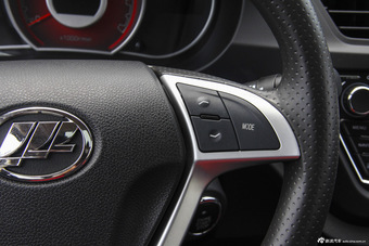 2014款力帆X50 1.5L手动豪华型