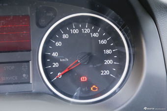 2015款东风风神L60 1.6L手动新动型