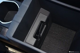 2016款比亚迪F3 1.5L手动豪华型