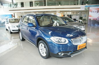 2012款中华V5 1.5T自动四驱豪华型