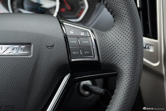 2016款哈弗H1 1.5L自动舒适型红标