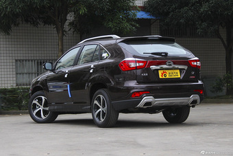 2016款比亚迪S7 2.0T自动旗舰型Plus