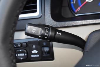 2015款吉利海景1.5L手动精英型