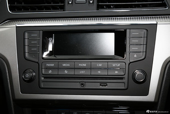 2015款凌渡1.4T手动风尚型230