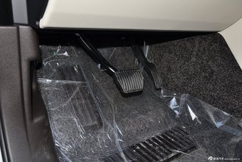 2015款揽胜 3.0 SC V6 Vogue SE 创世加长版