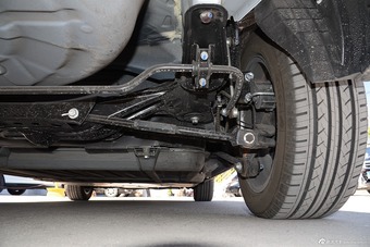 2016款比亚迪e5豪华型