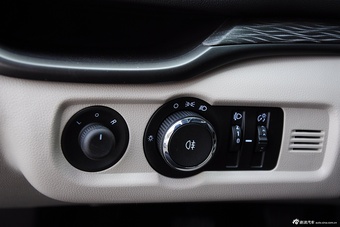 2015款英朗手动精英型