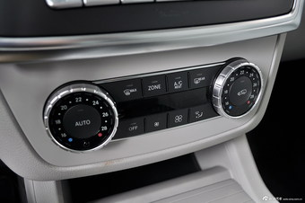 2014款奔驰ML320 4MATIC