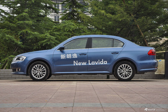 2013款朗逸改款1.4TSI DSG豪华版