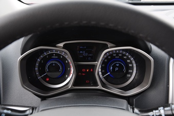 2014款瑞风S3 1.5L CVT豪华智能型