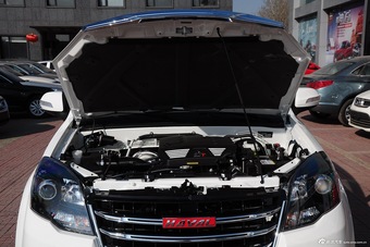 2015款哈弗H5智尊版4G63 2.0T手动两驱精英版