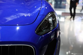 2015上海车展：玛莎拉蒂Gran Cabrio MC百年纪念版敞篷跑车
