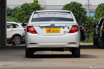 2015款比亚迪全新F3节能版1.5L自动豪华型