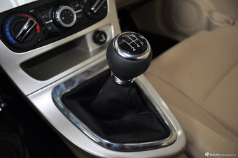 2013款中华H330 1.5L手动舒适