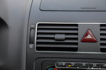 2015款途安1.4T自动旗舰版5座