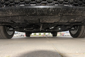 2015款吉利新帝豪三厢1.5L手动向上版