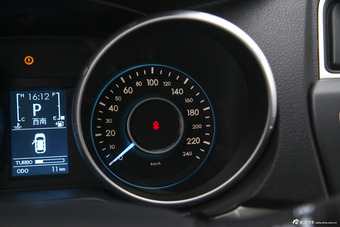 2015款绅宝X65 2.0T自动精英型